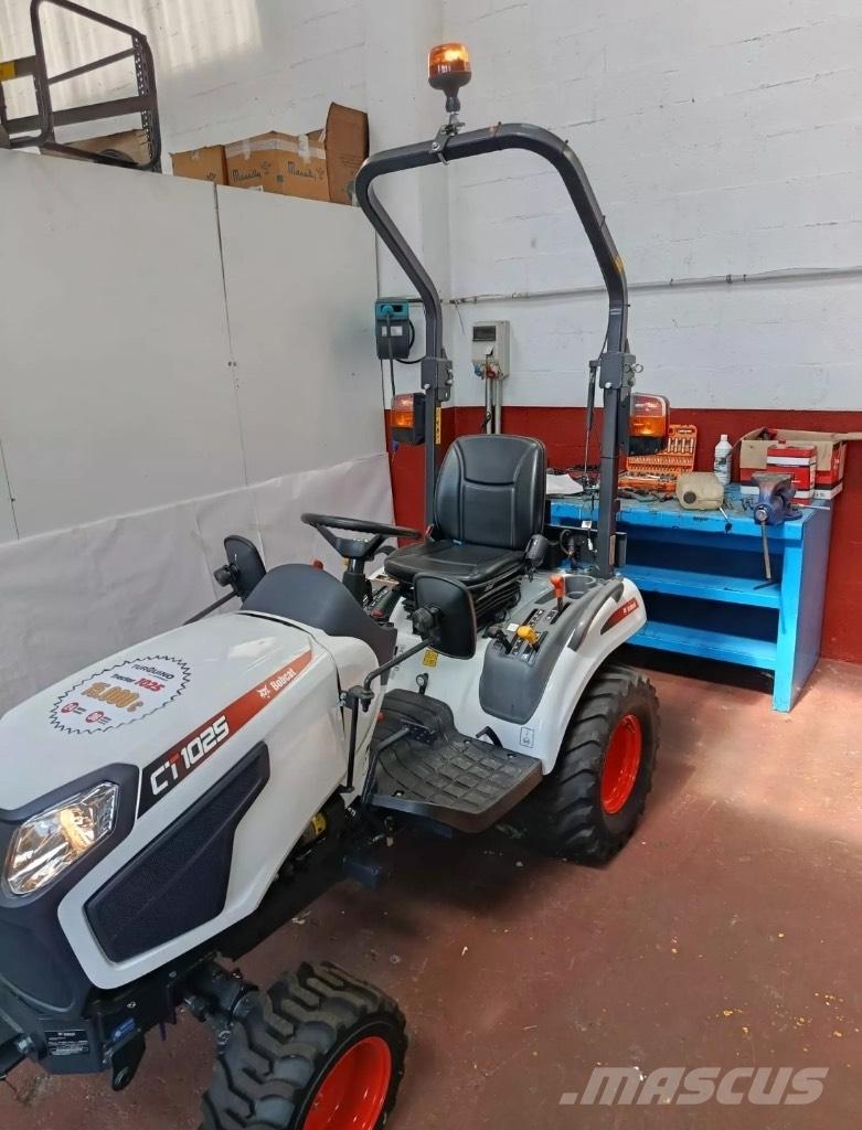 Bobcat CT 1025 Трактора