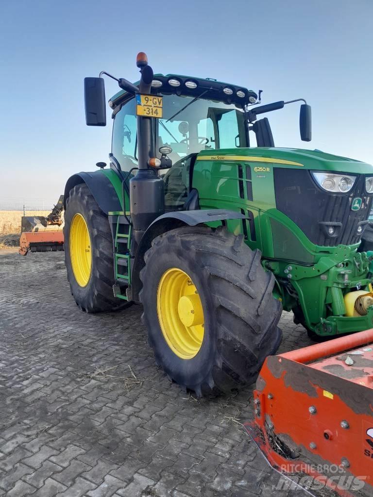John Deere 6250R Трактора