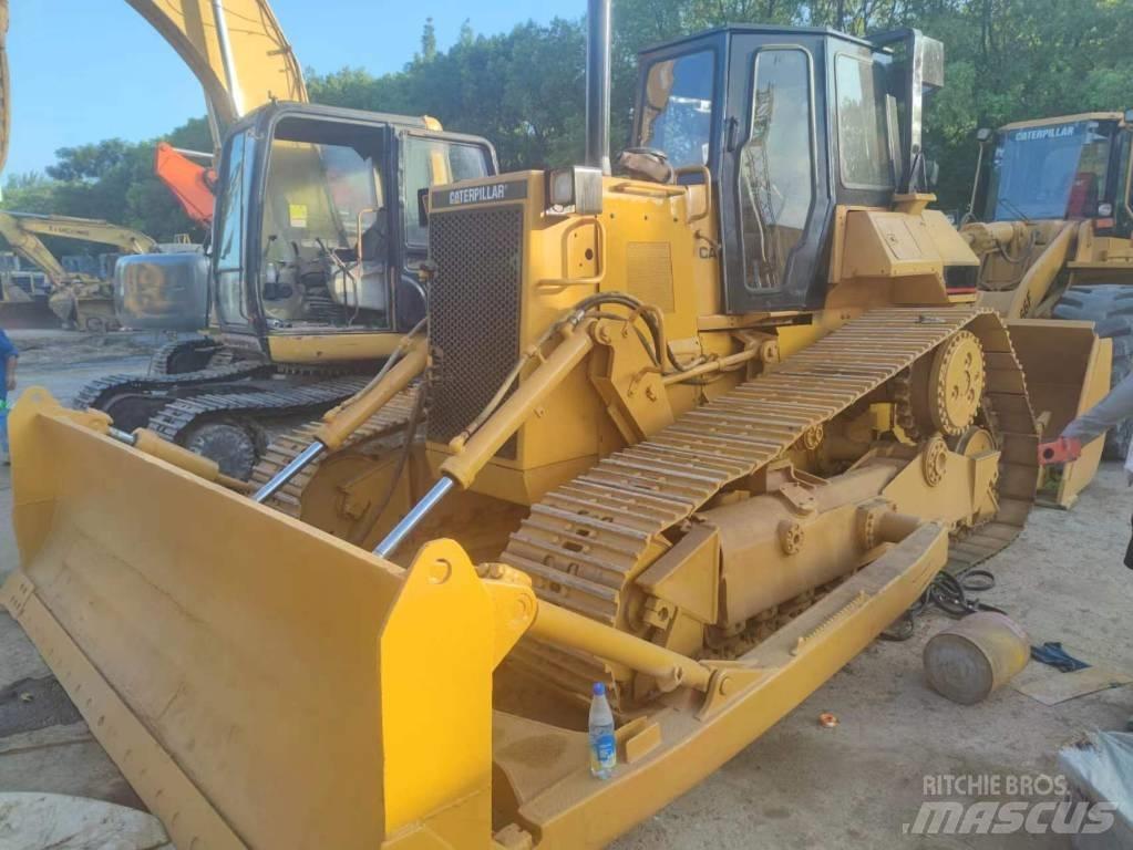 CAT D 6 R Гусеничные бульдозеры