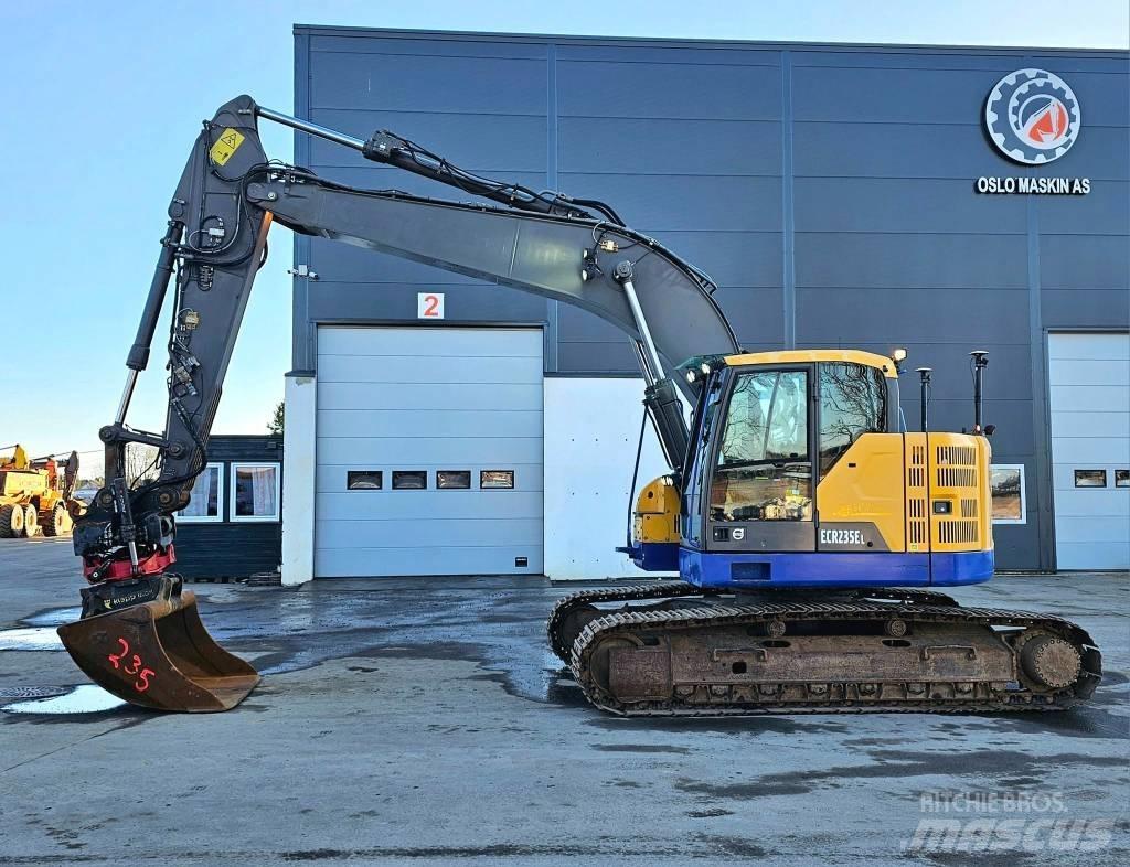 Volvo ECR 235 EL Гусеничные экскаваторы