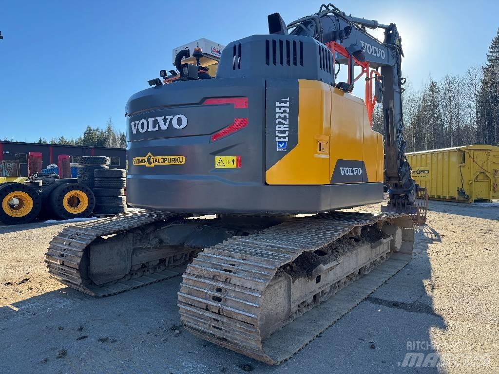 Volvo ECR235EL Гусеничные экскаваторы