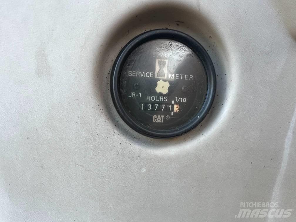 CAT 317 Гусеничные экскаваторы