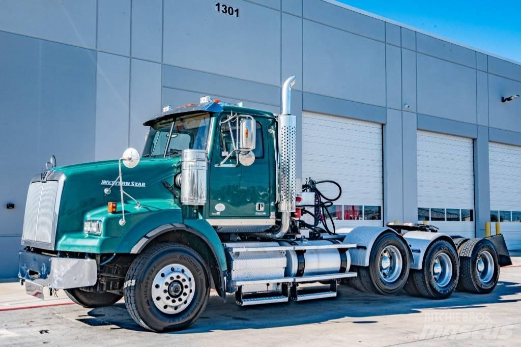 Western Star 4900 SB Седельные тягачи