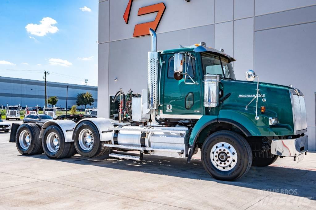 Western Star 4900 SB Седельные тягачи