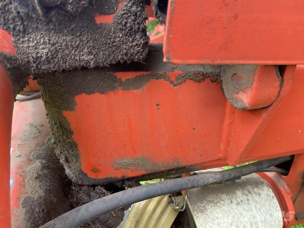 Kuhn GF6301MH Грабли-ворошилки