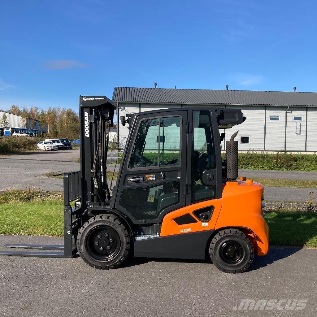 Doosan D35C-9 Diesel Дизельные погрузчики