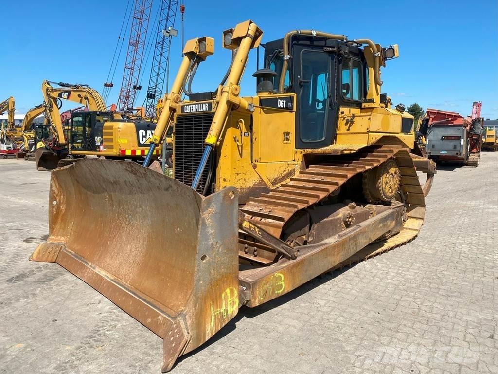 CAT D6T XW NVT Гусеничные бульдозеры