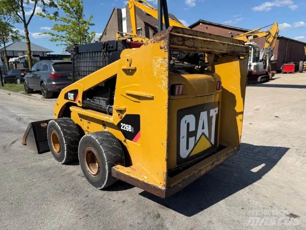 CAT 226B3 Turbo Мини-погрузчики