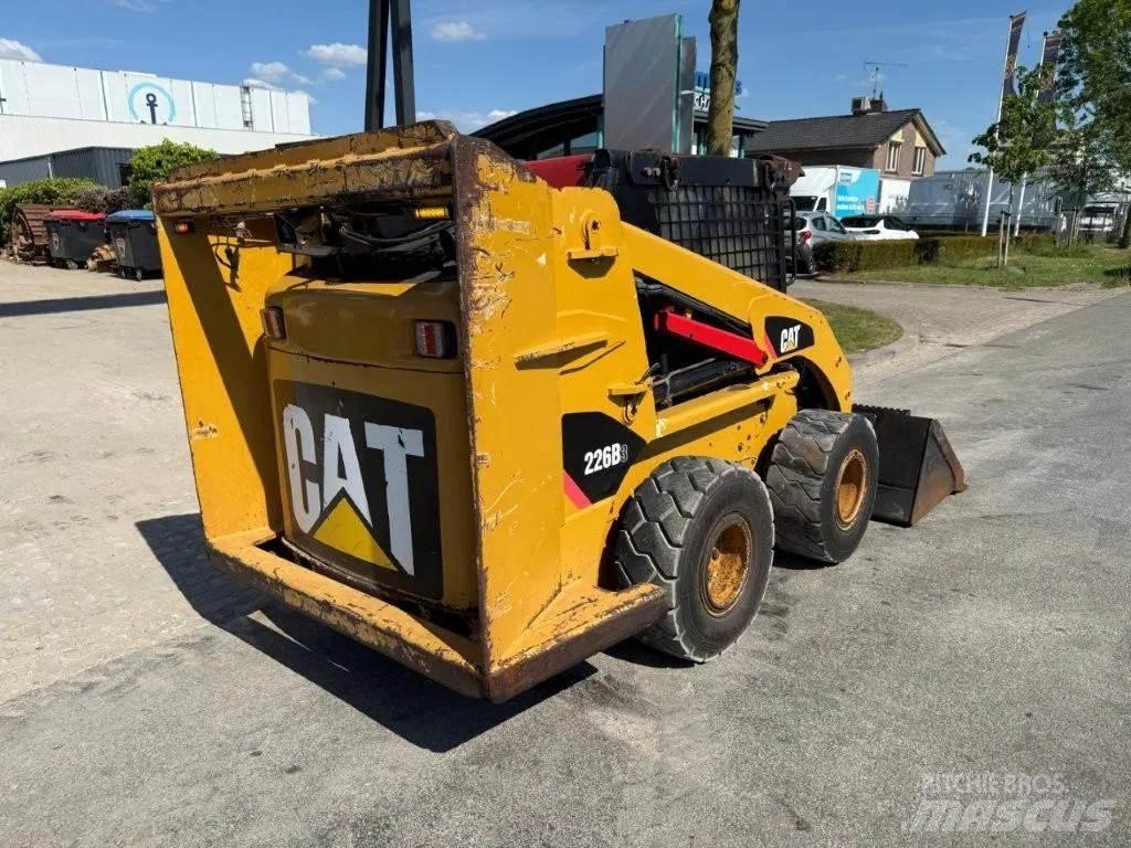 CAT 226B3 Turbo Мини-погрузчики