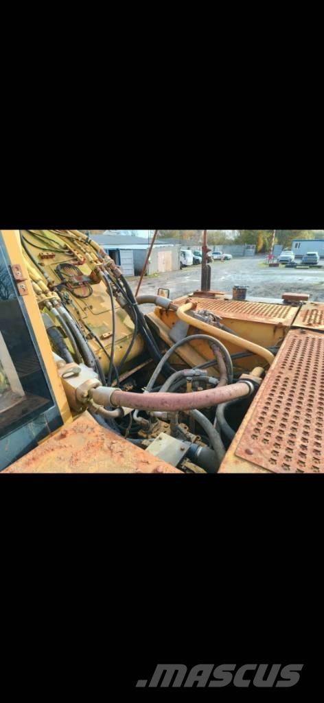 CAT 345 B L Гусеничные экскаваторы