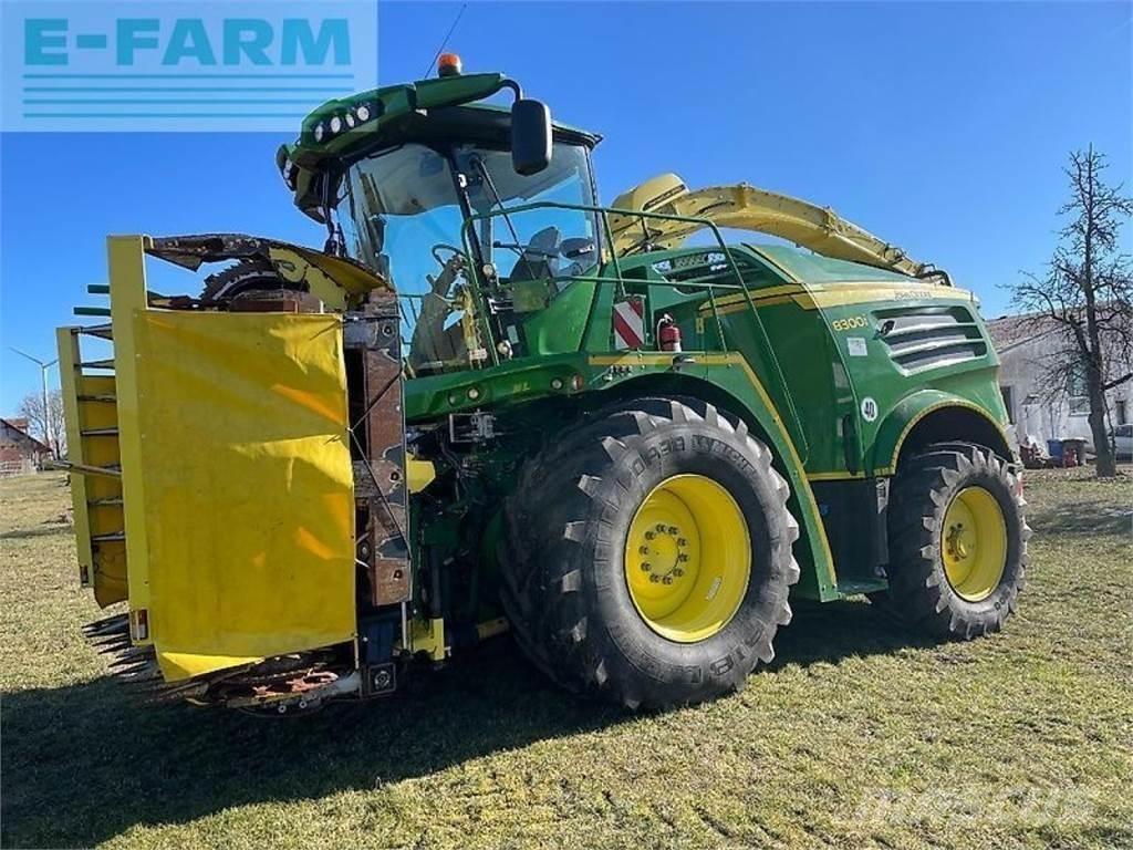 John Deere 8300 Самоходные кормоуборочные комбайны