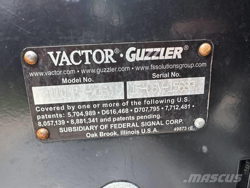 Freightliner 114 SD Ассенизаторские машины