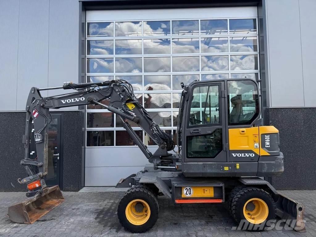 Volvo EW60E | A/C Малые экскаваторы 7т-12т