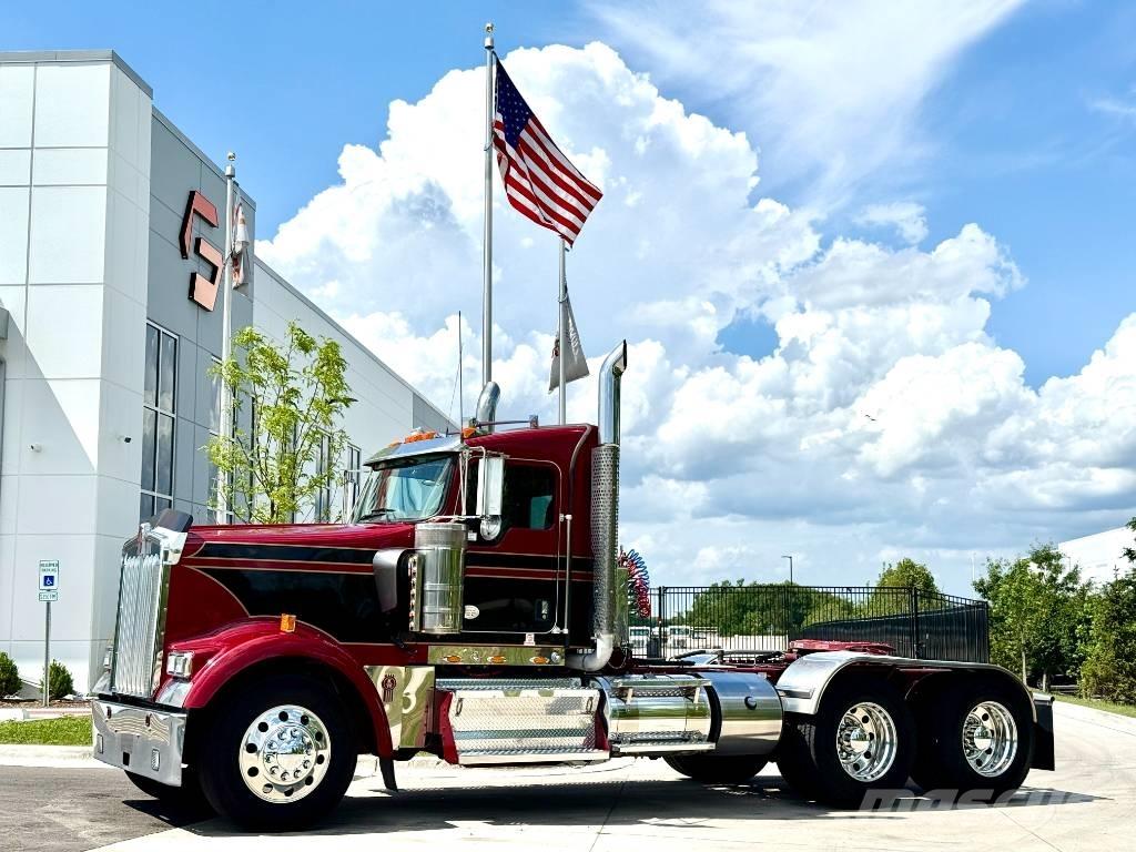 Kenworth W900 Седельные тягачи