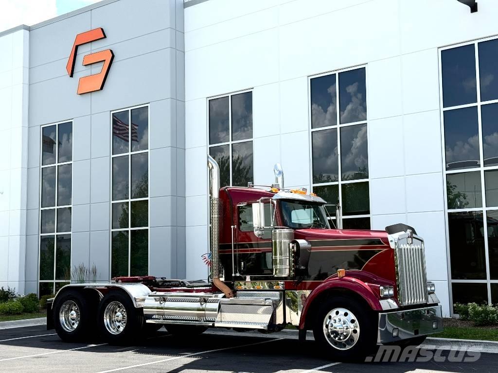 Kenworth W900 Седельные тягачи
