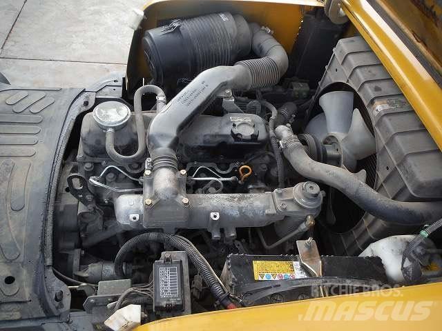 TCM FD25T3 Дизельные погрузчики