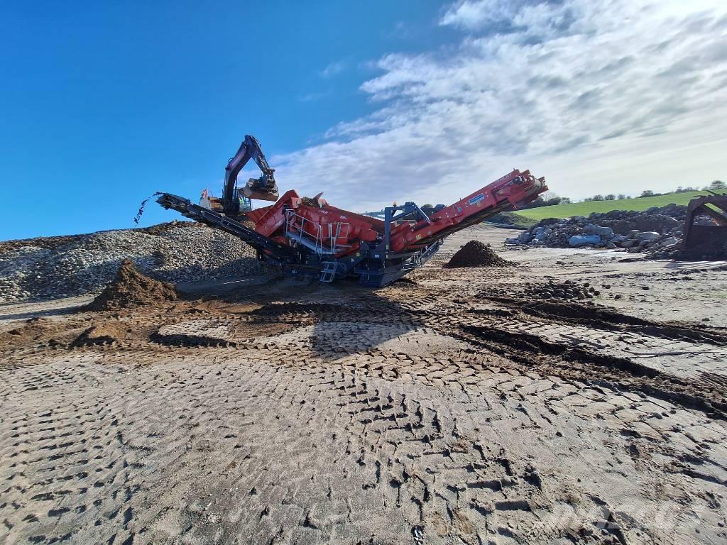 Finlay 883+ Мобильные грохоты