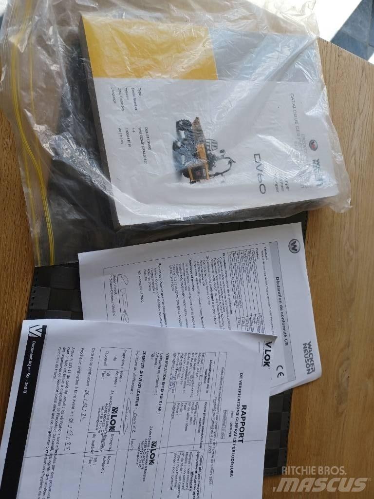 Wacker Neuson DW 60 Мини-самосвалы
