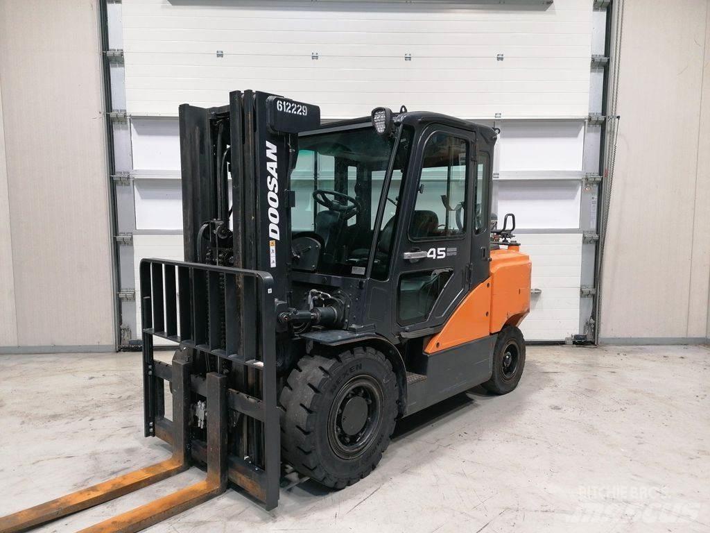 Doosan G45SC-7 Газовые погрузчики