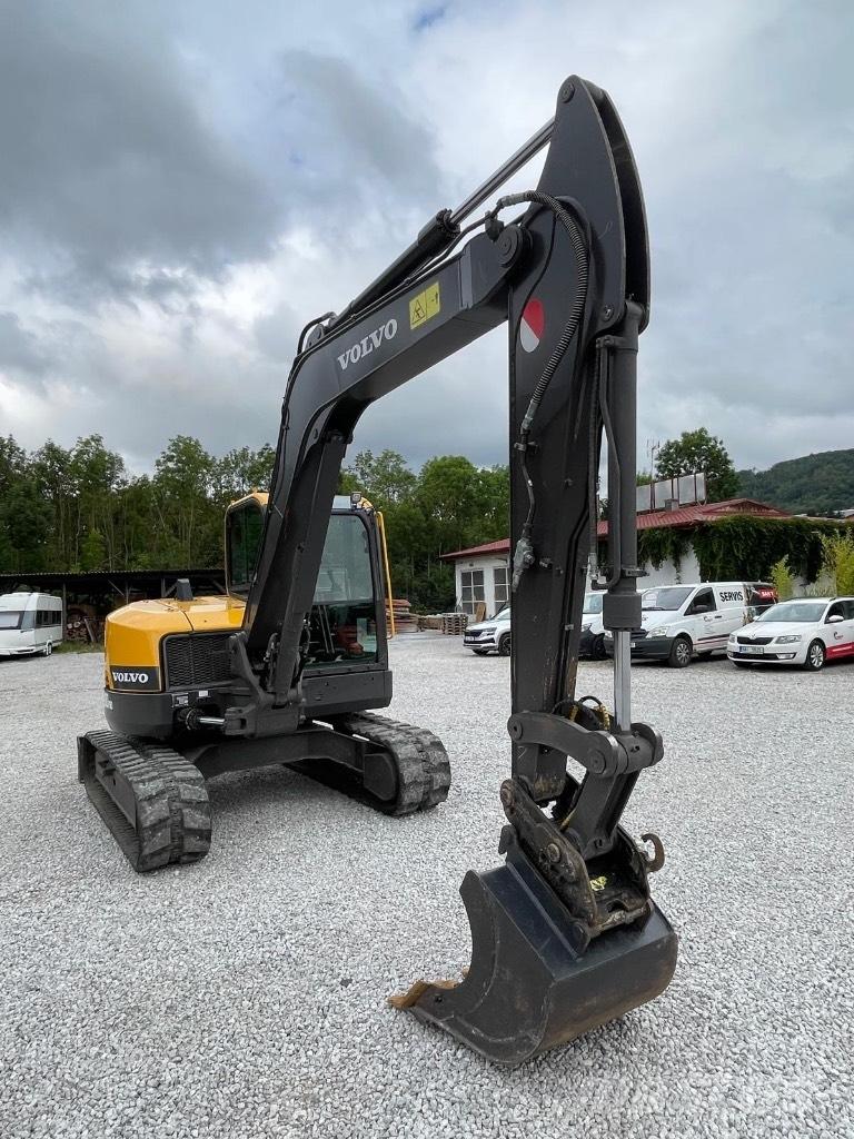 Volvo ECR88D Малые экскаваторы 7т-12т