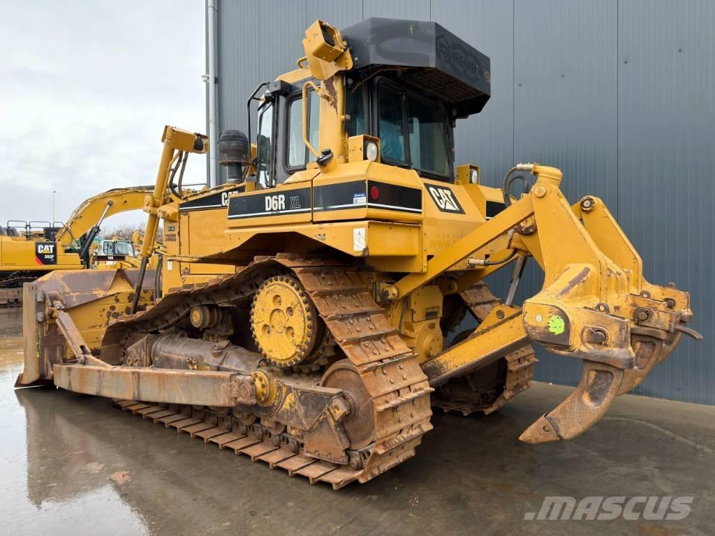 CAT D6R III XL Гусеничные бульдозеры