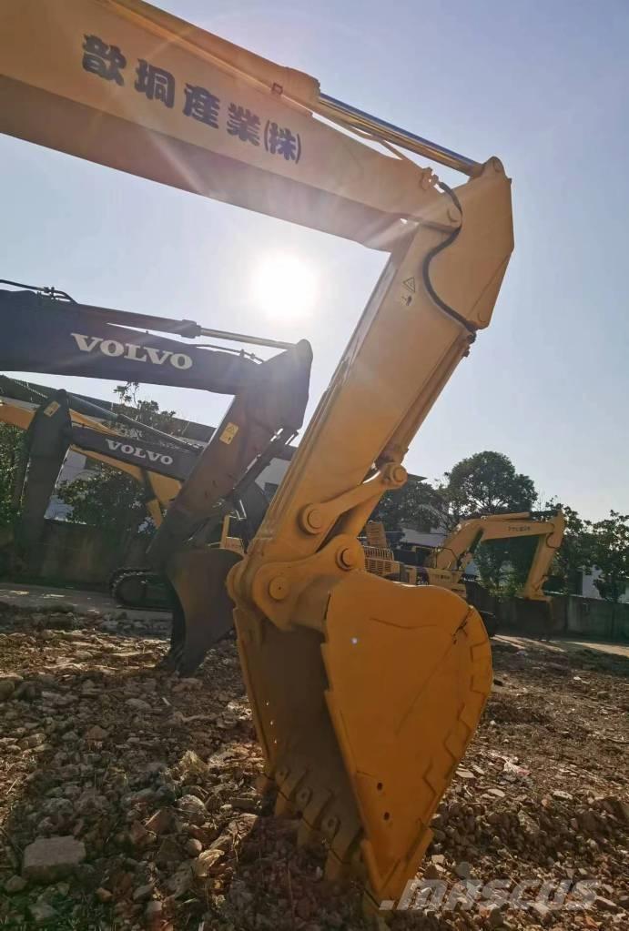 Komatsu PC 450-7 Гусеничные экскаваторы