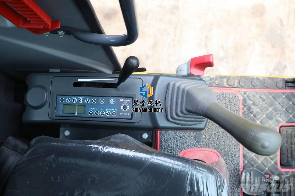 XCMG XE 55 DA Мини-экскаваторы