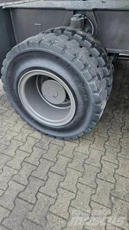 Sennebogen 835MD Перегружатели металлолома/промышленные погрузчики