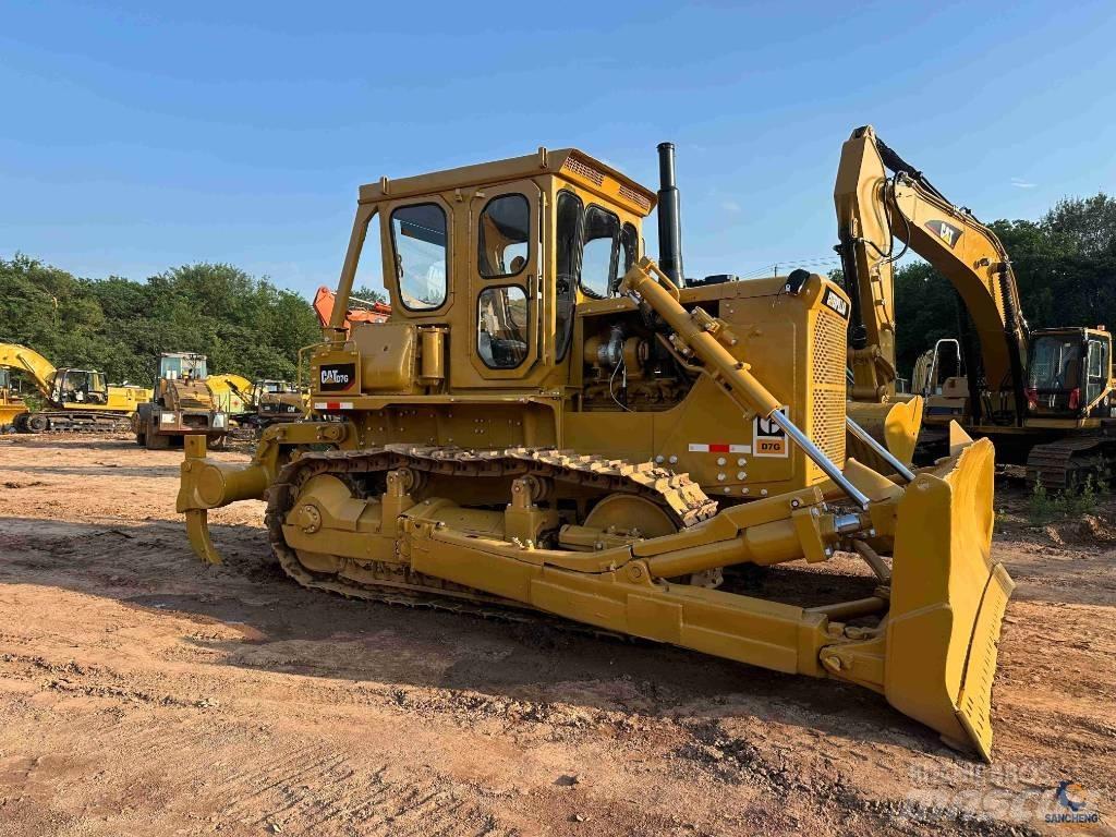 CAT D 7 G Гусеничные бульдозеры