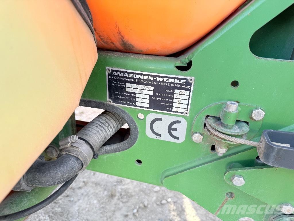 Amazone UX 5200 36m Прицепные опрыскиватели