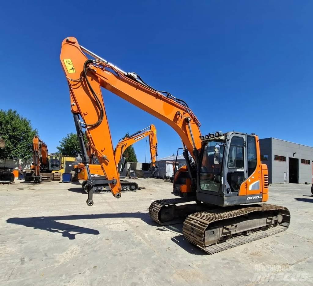 Doosan DX140LCR-5 Гусеничные экскаваторы