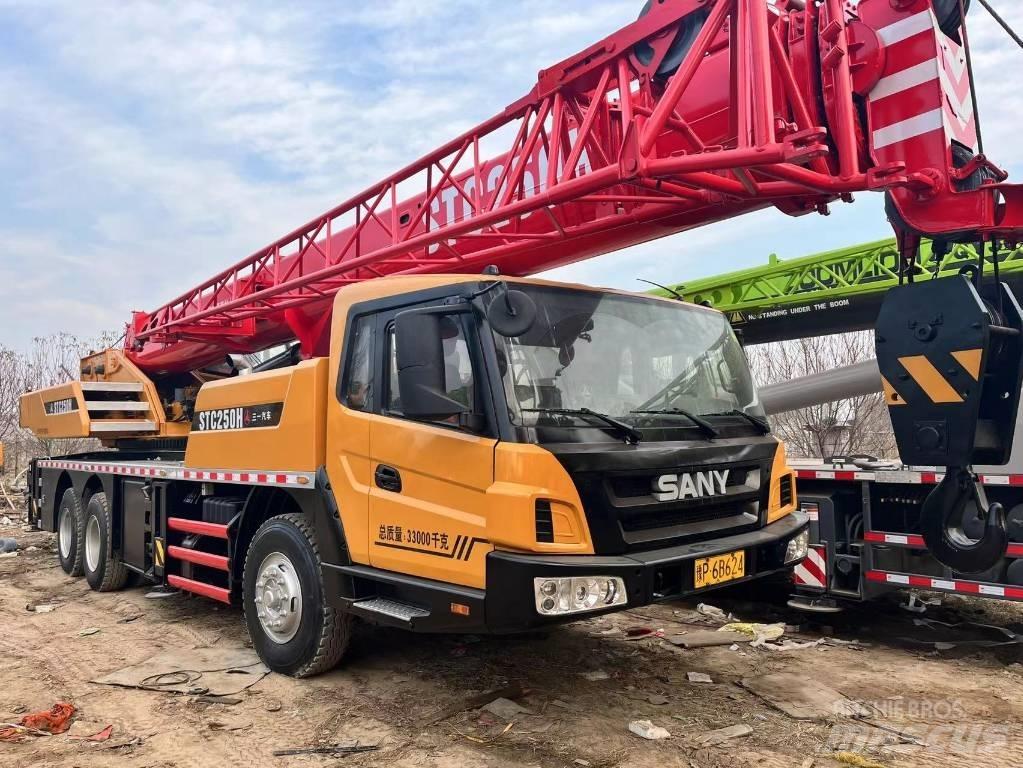 Sany STC250H Автокраны