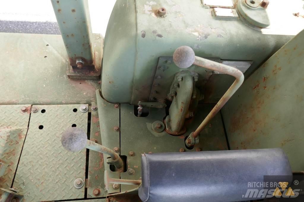 CAT D7F Ex-army Гусеничные бульдозеры