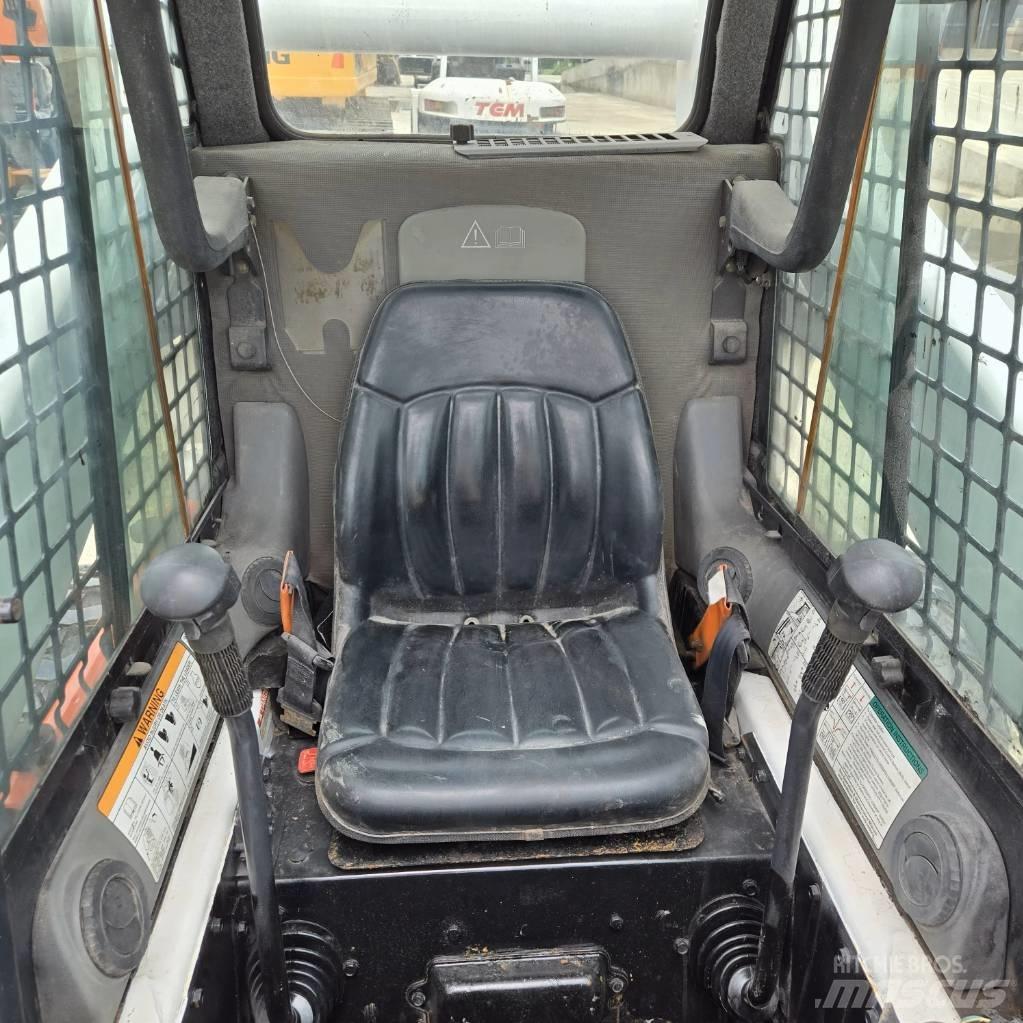 Bobcat S 300 Мини-погрузчики