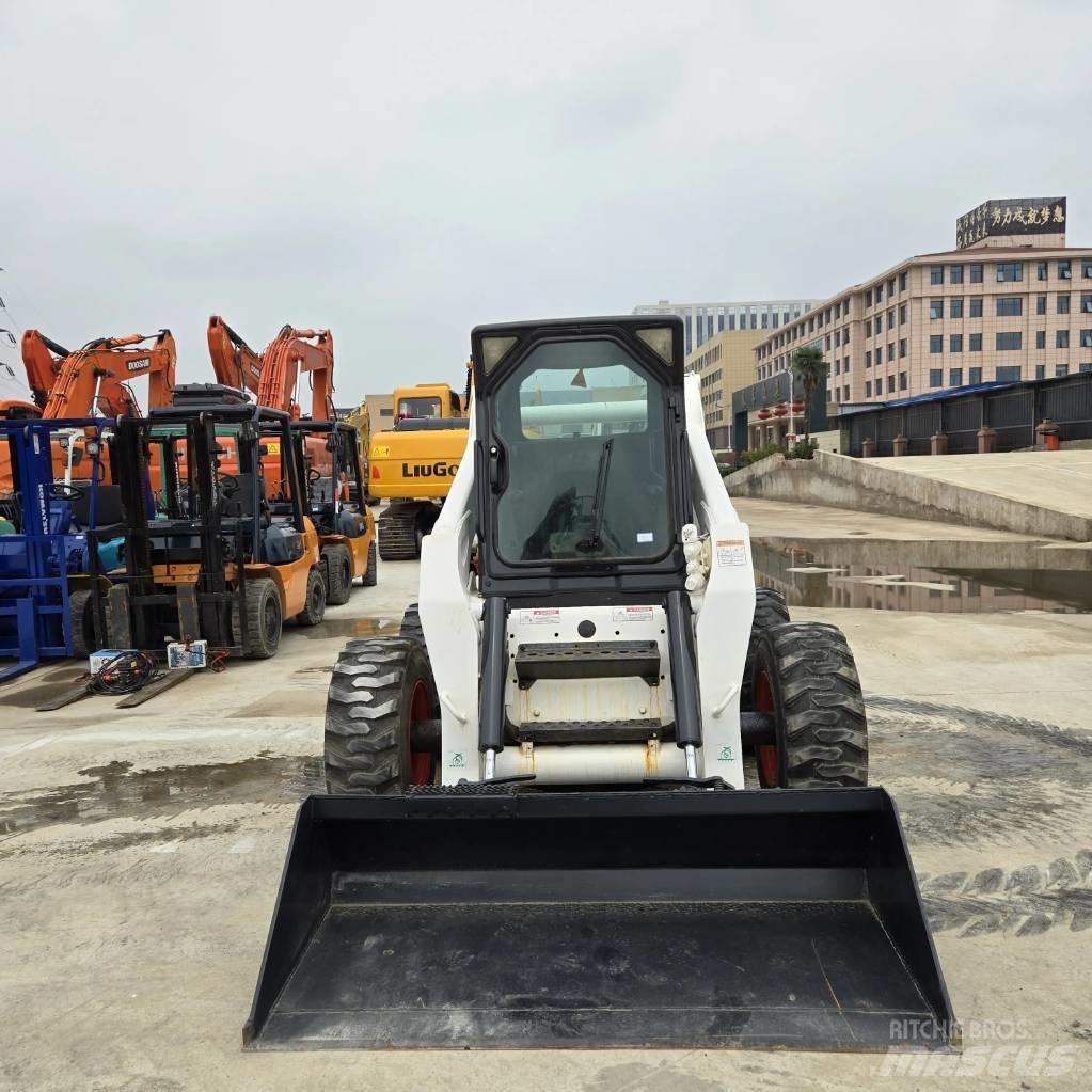 Bobcat S 300 Мини-погрузчики