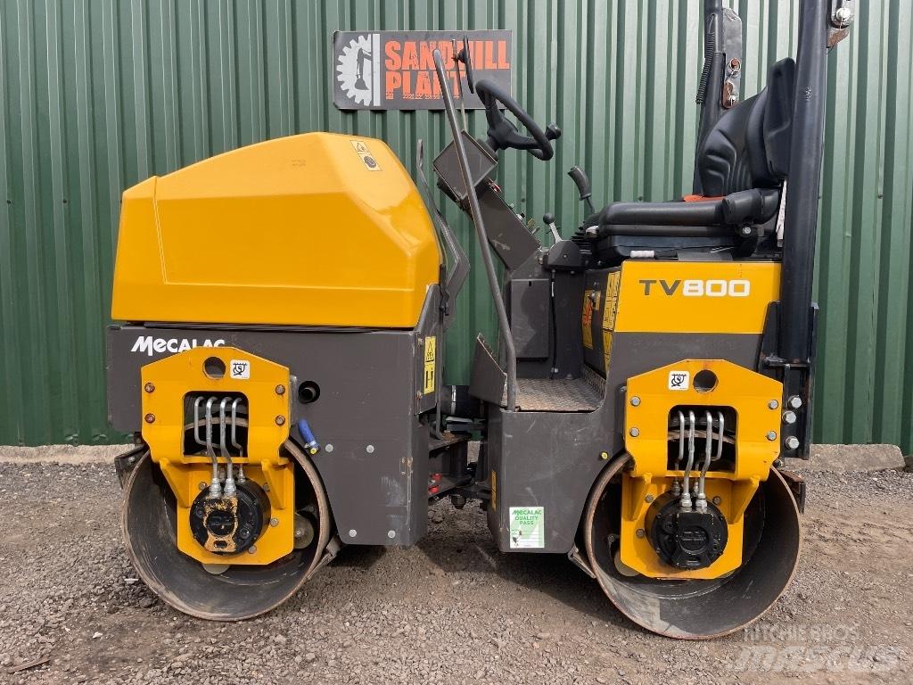 Mecalac TV 800 Катки тротуарные