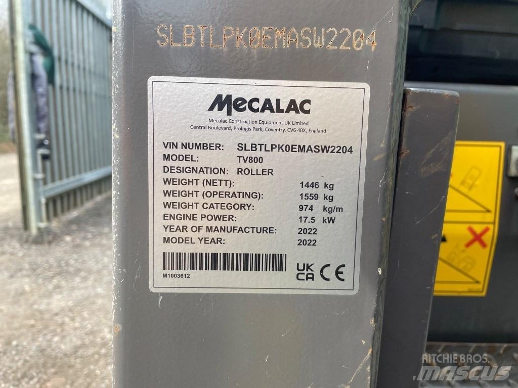 Mecalac TV 800 Катки тротуарные