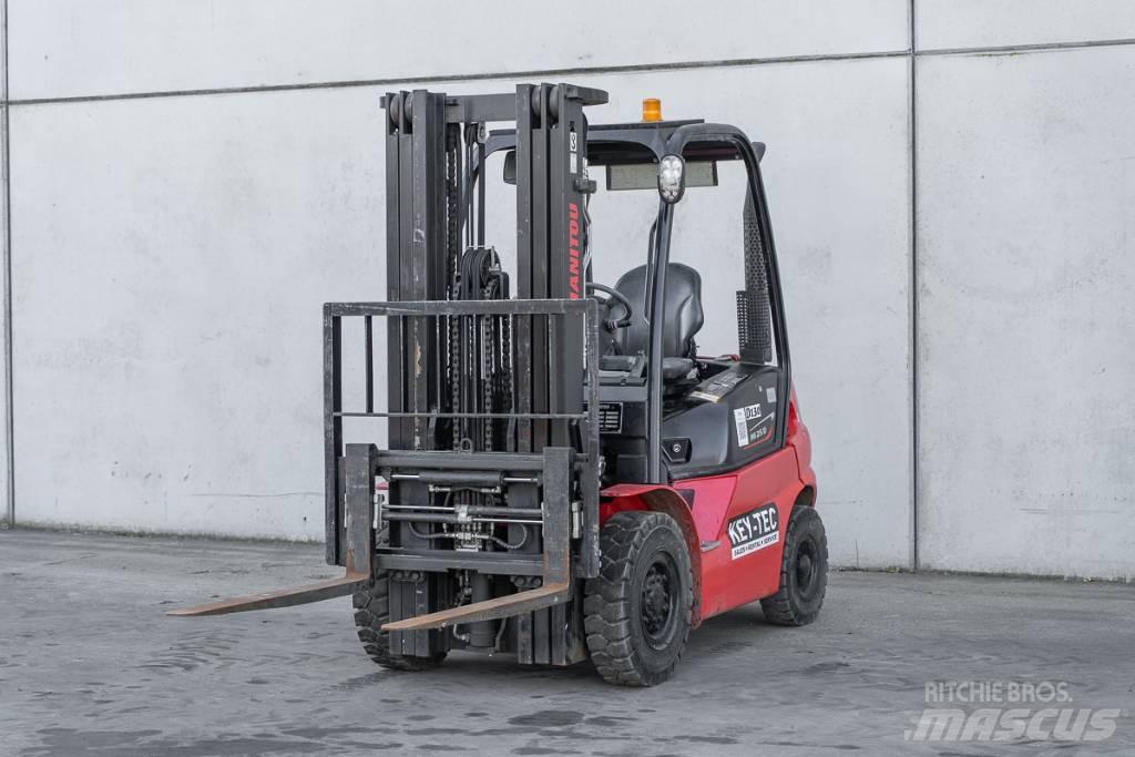 Manitou MI 25 D Дизельные погрузчики