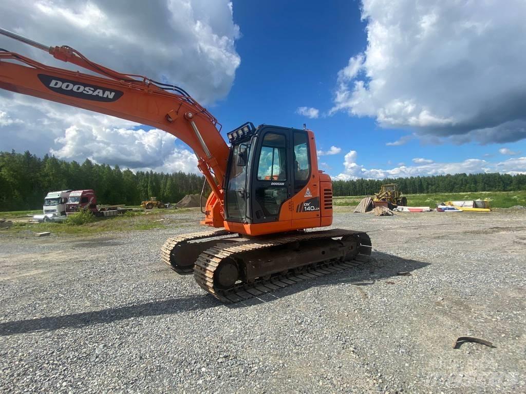 Doosan 140 LCR Гусеничные экскаваторы