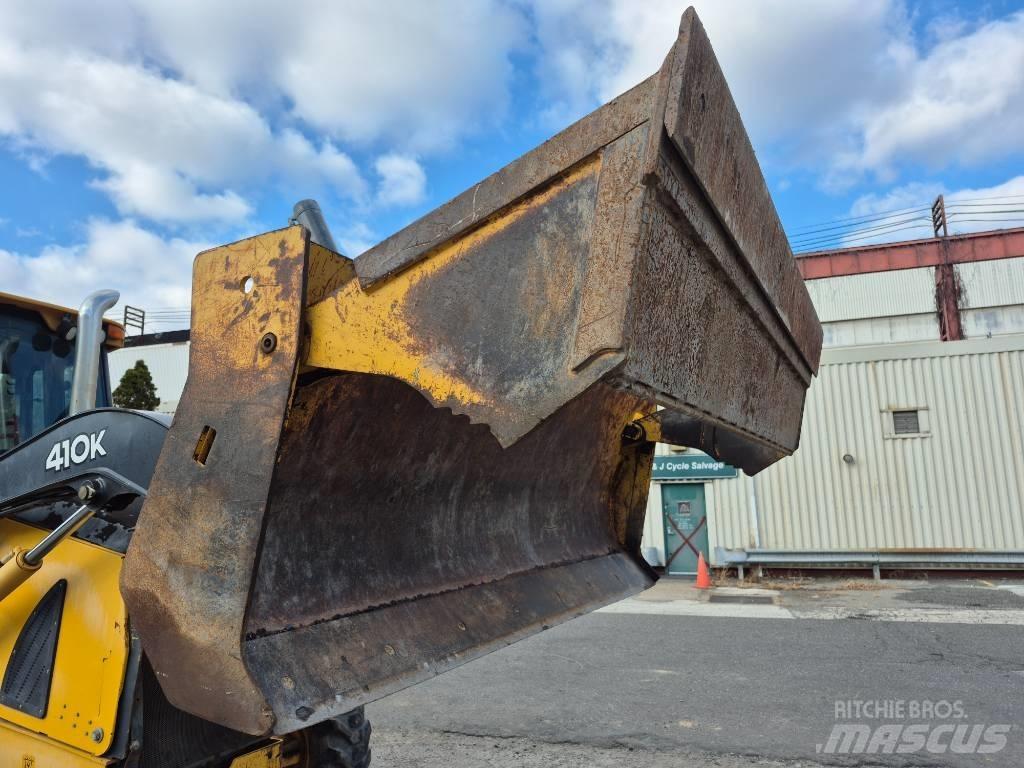John Deere 410 K Экскаваторы-погрузчики