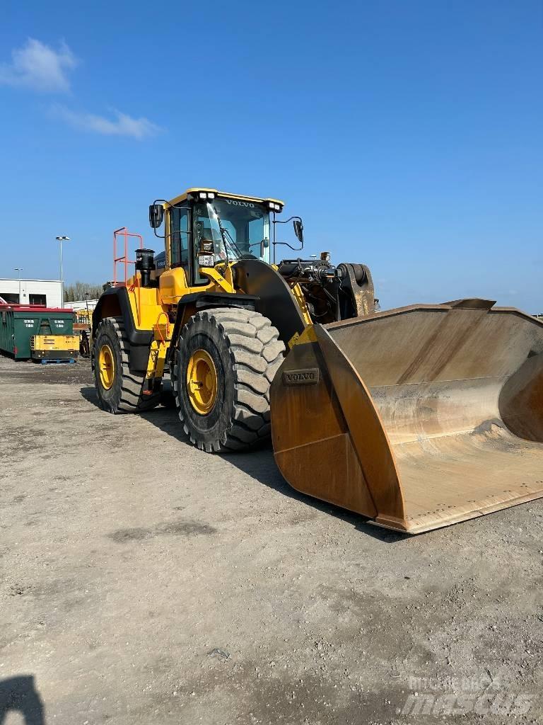 Volvo L 260 H Фронтальные погрузчики