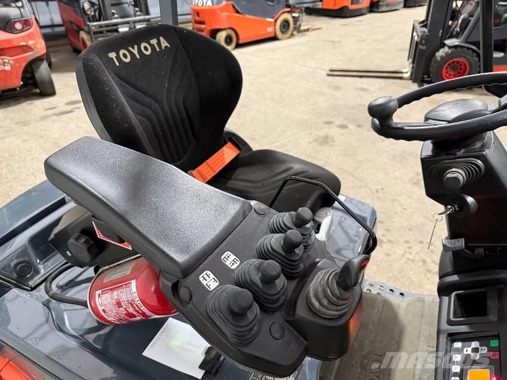 Toyota 8 FBEK 16 T Электропогрузчики