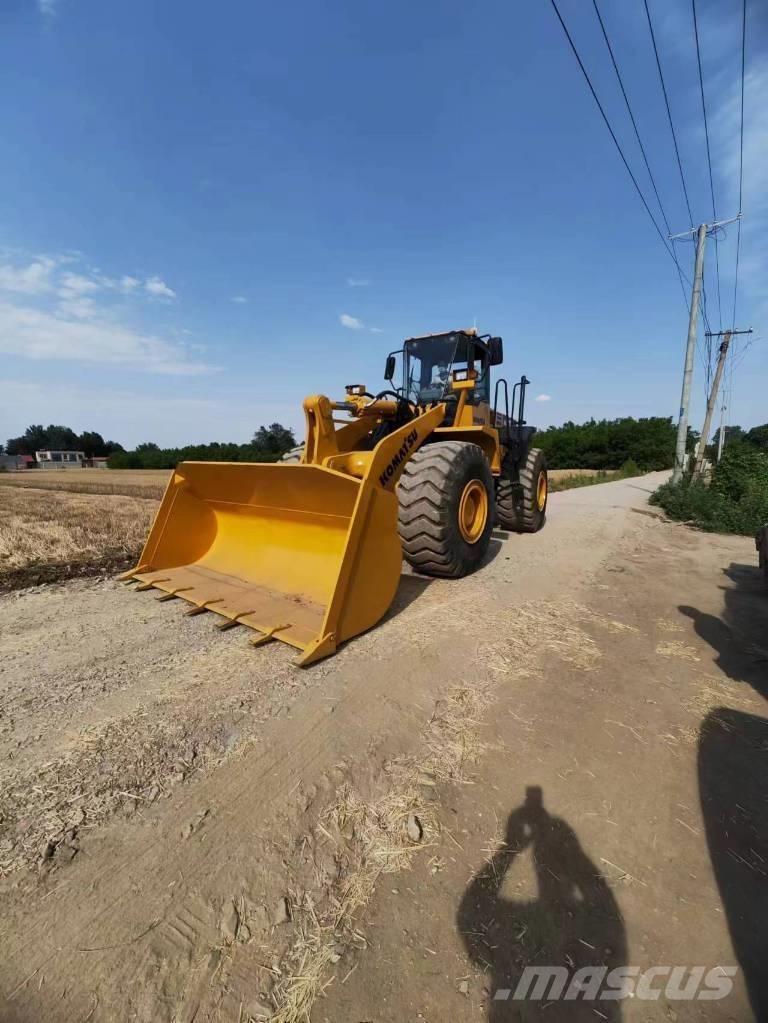 Komatsu WA 470-3 Фронтальные погрузчики