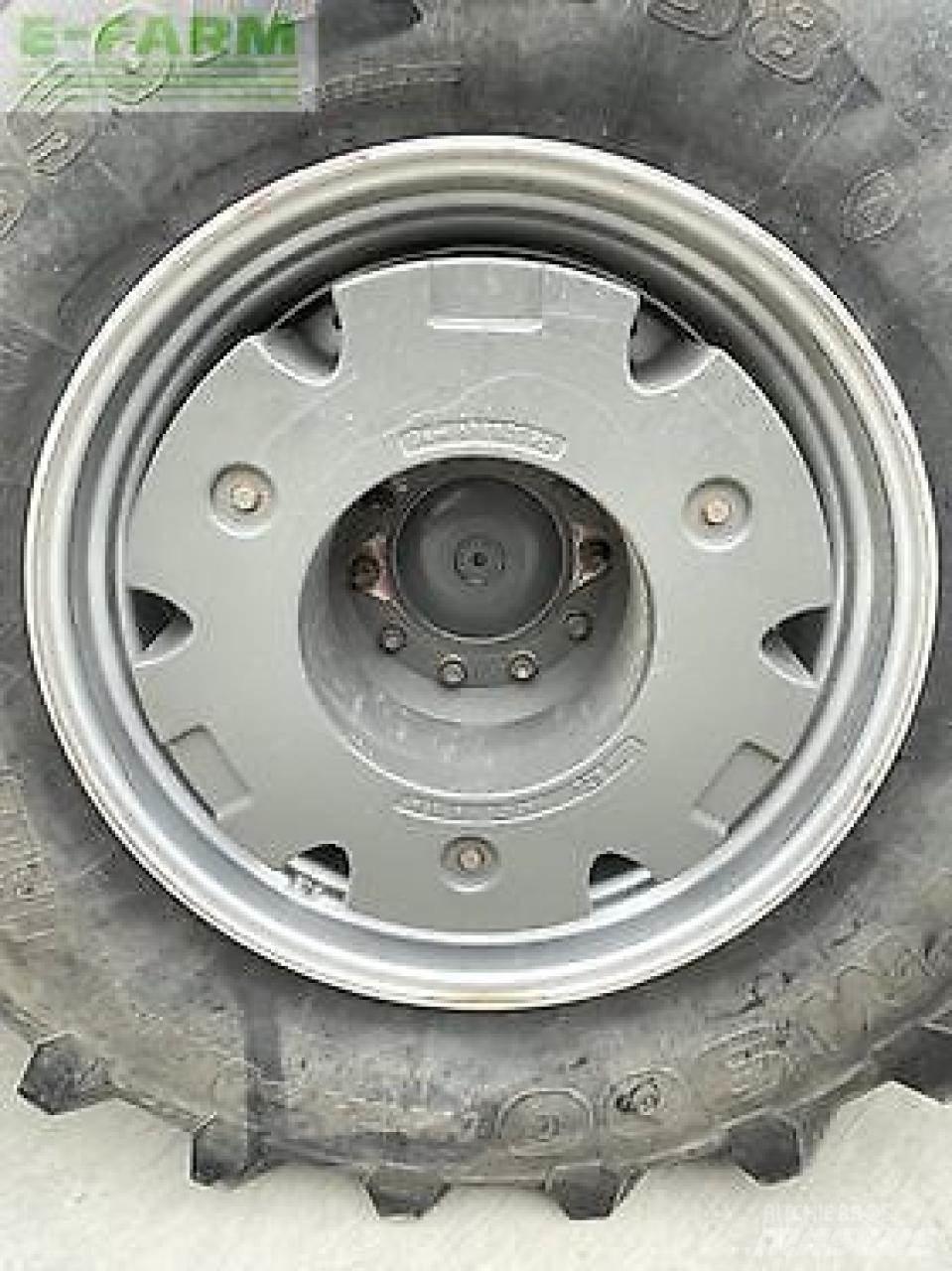 Fendt 724 vario Трактора