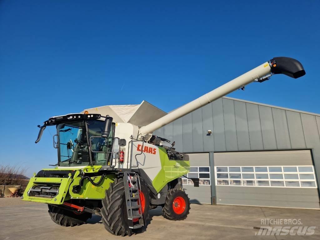 CLAAS Trion 750 Зерноуборочные комбайны