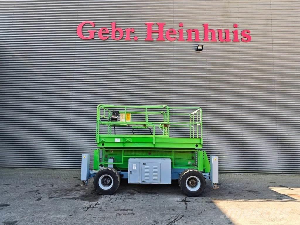 JLG 33 RTS Ножничные подъемники