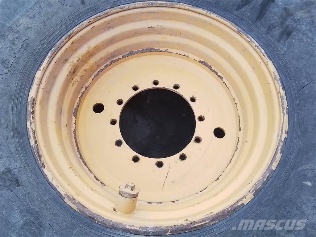 Rottne H20 20x34 Шины и колёса