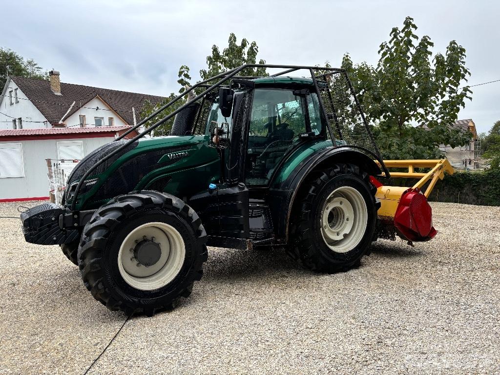 Valtra T 174 Трактора