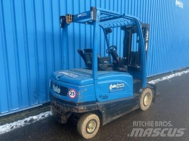 Yale ERP 35 Электропогрузчики