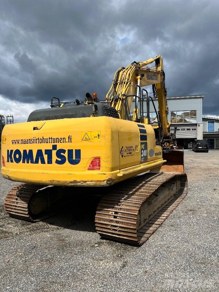 Komatsu PC 240 LC-10 Гусеничные экскаваторы